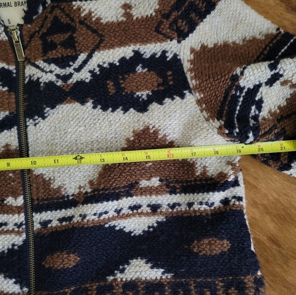 **SOLD**Women's Western boho sweater - Picture 7 of 7